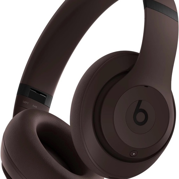 Beats Studio Pro Wireless Headphones - Picture 1 of 6